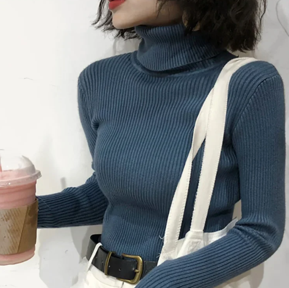 Valentina Turtleneck